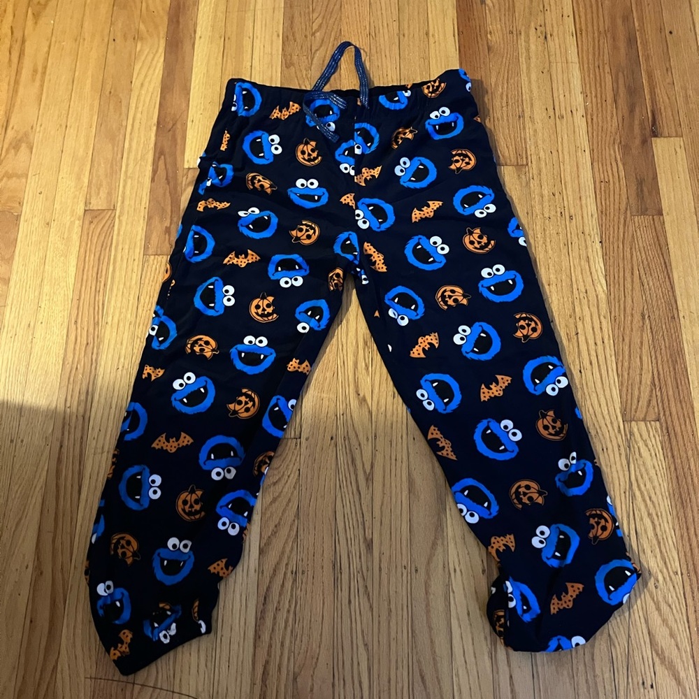 Cookie Monster pajama in xl